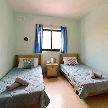 Marsascala Apartamento *